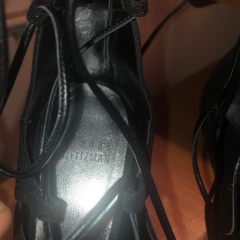Stuart Weitzman - Picture 2 of 8